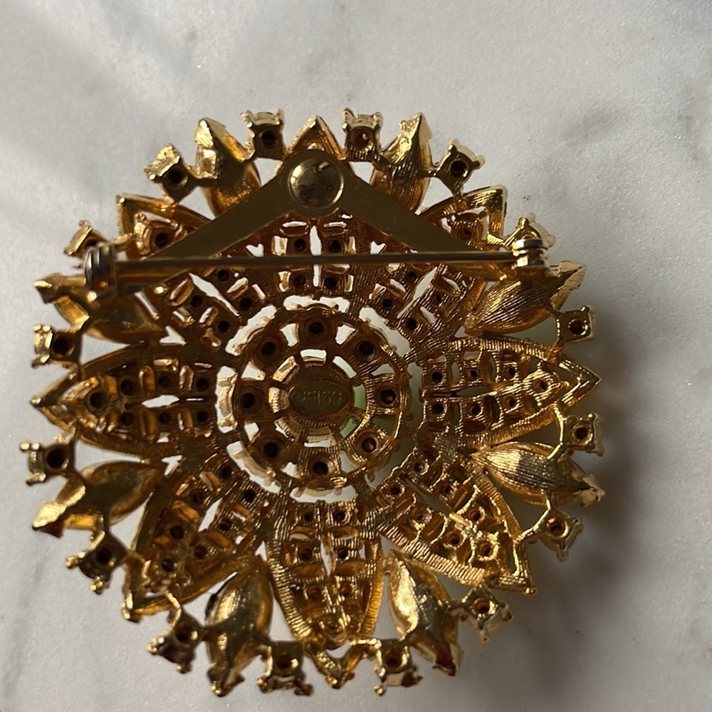 Vintage Weiss green & gold Brooch - Picture 4 of 4